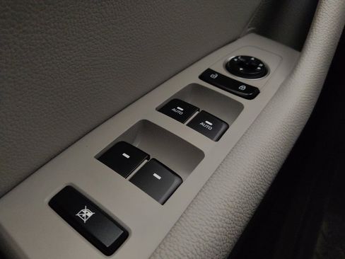 Used 2018 Hyundai Sonata Limited image 27