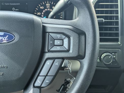 Used 2019 Ford F150 XL w/ Equipment Group 101A Mid AWD/4WD image 26