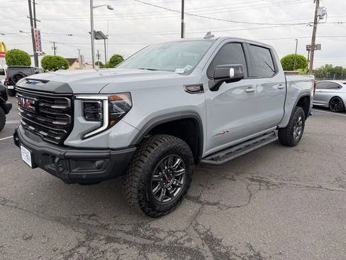Used 2025 GMC Sierra 1500 AT4X AWD/4WD image 3