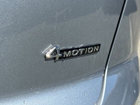 New 2026 Volkswagen Atlas Cross Sport SEL R-Line image 19