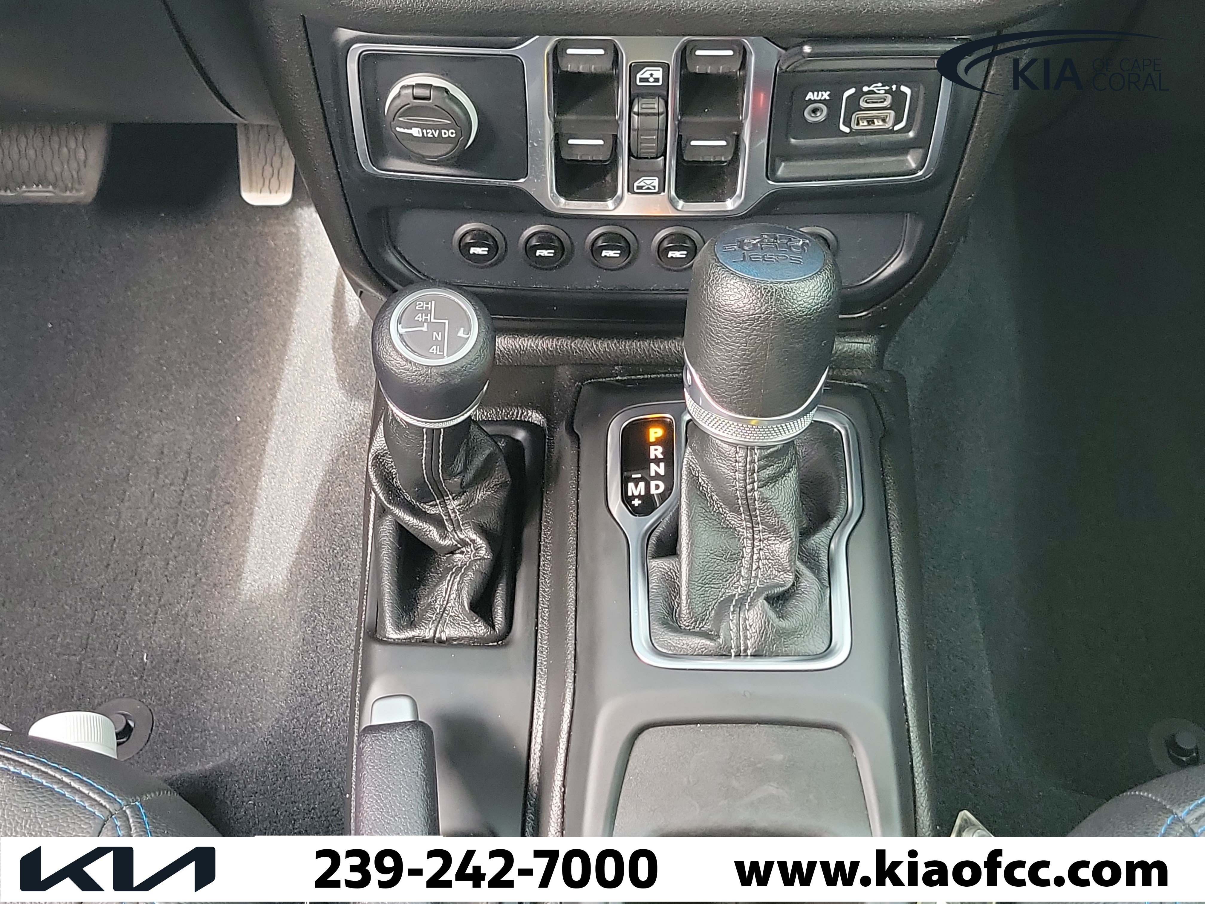 Used 2024 Jeep Gladiator Sport AWD/4WD image 18