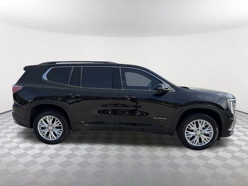 Used 2024 GMC Acadia Elevation w/ Luxury Package image 4