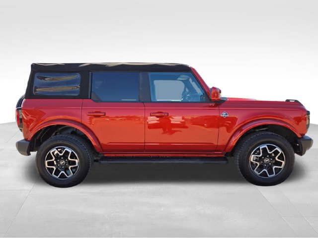 Used 2023 Ford Bronco Outer Banks AWD/4WD image 14