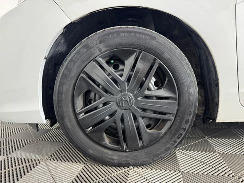 Used 2019 Honda Fit LX image 38