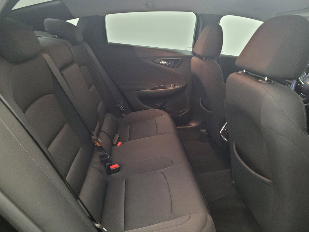 Used 2019 Chevrolet Malibu Hybrid FWD image 19
