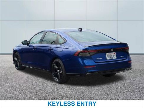 Certified 2025 Honda Accord Sport image 9