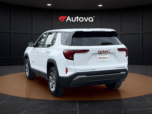 Used 2025 GMC Terrain Elevation AWD/4WD image 3