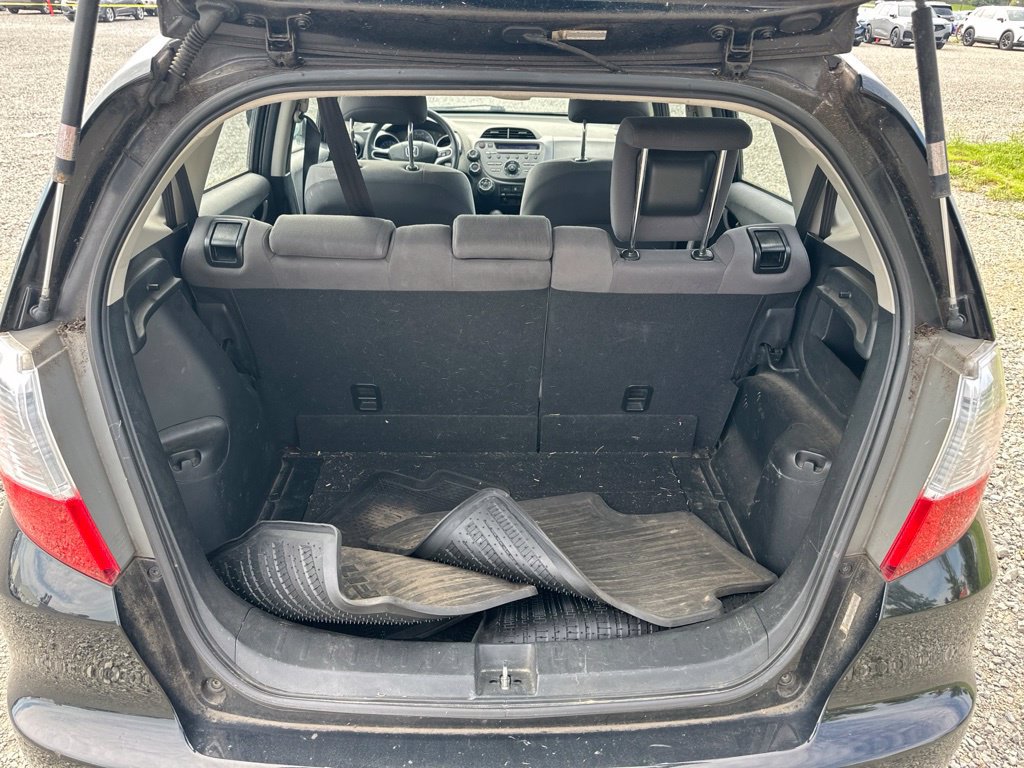 Used 2013 Honda Fit image 9