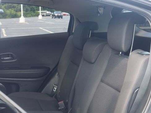Used 2021 Honda HR-V EX image 21