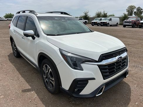 Used 2023 Subaru Ascent Touring AWD/4WD image 3