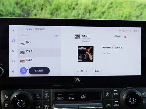 Used 2024 Toyota Grand Highlander Limited image 28