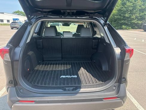 Used 2020 Toyota RAV4 Limited w/ Limited Grade Weather Package AWD/4WD image 10