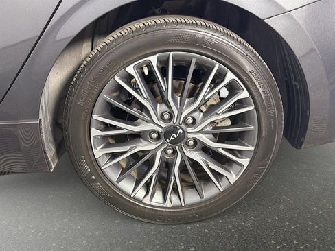 Certified 2023 Kia Forte GT-Line w/ GT-Line Technology Package FWD image 27
