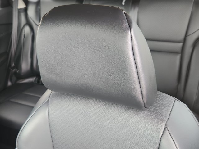 Used 2025 Nissan Rogue SV w/ SV Premium Package FWD image 24