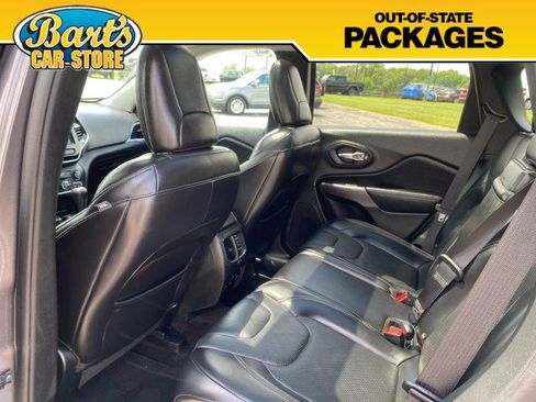 Used 2019 Jeep Cherokee Limited AWD/4WD image 20