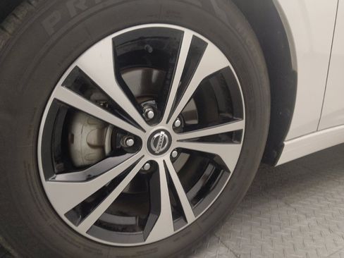 Used 2023 Nissan Sentra SV w/ All-Weather Package FWD image 31