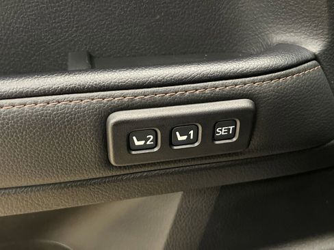 Used 2020 Toyota 4Runner Limited image 29