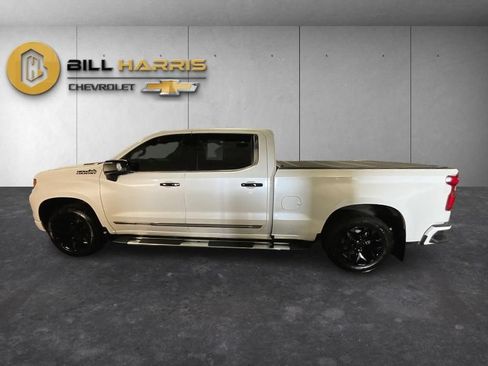 Used 2022 Chevrolet Silverado 1500 High Country w/ LPO, Dark Essentials Package AWD/4WD image 13