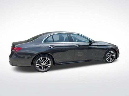 Used 2021 Mercedes-Benz E 350 4MATIC Sedan w/ Premium Package image 7