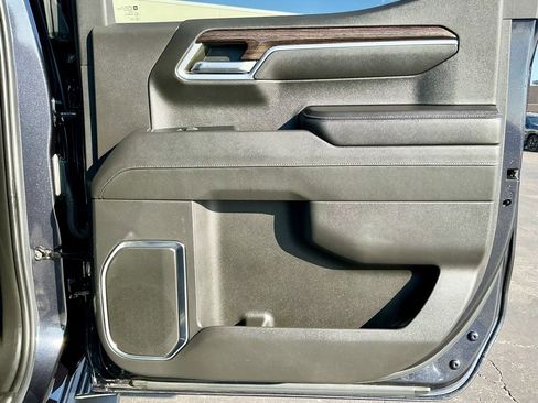 Used 2022 GMC Sierra 1500 Elevation w/ LPO, Elevation Black Package image 24