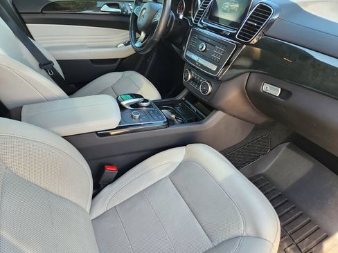 Used 2018 Mercedes-Benz GLE 43 AMG 4MATIC Coupe image 12