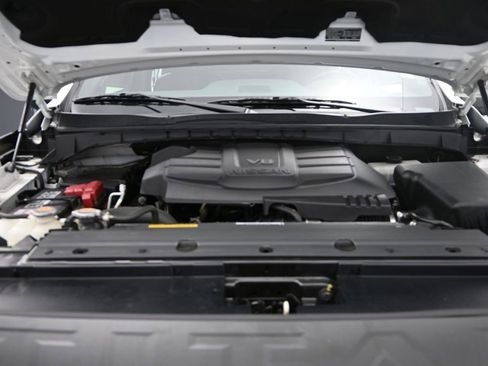 Used 2023 Nissan Titan PRO-4X w/ Pro-4x Utility Package AWD/4WD image 23