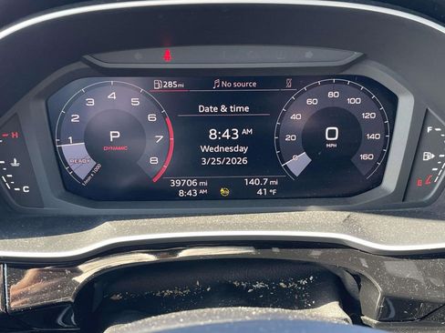 Used 2023 Audi Q3 2.0T Premium image 18