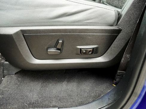 Used 2017 RAM 1500 Classic SLT image 12