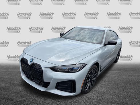 Certified 2024 BMW i4 eDrive40 w/ M Sport Package RWD image 8