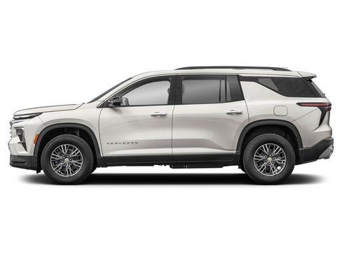 New 2026 Chevrolet Traverse LT w/ Driver Confidence Package AWD/4WD image 3