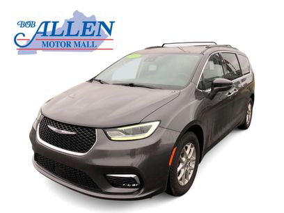 Used 2022 Chrysler Pacifica Touring-L