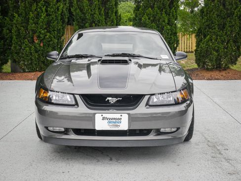Used 2003 Ford Mustang Mach 1 RWD image 3