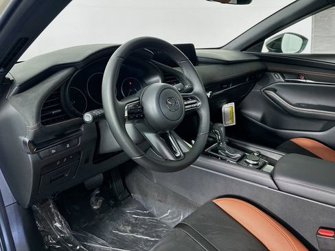 New 2025 MAZDA MAZDA3 Carbon image 13