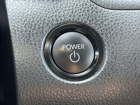 Used 2025 Toyota Camry LE image 8