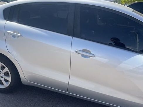 Used 2017 Kia Rio LX FWD image 5