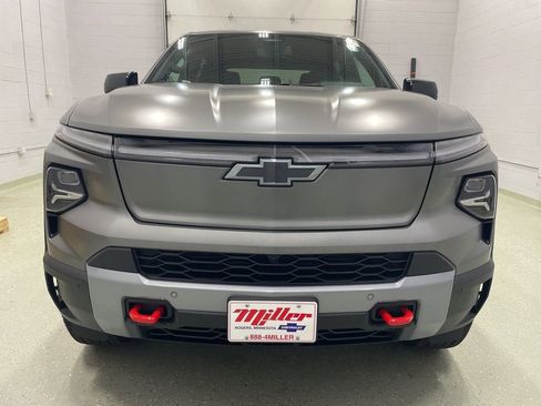New 2026 Chevrolet Silverado EV Trail Boss w/ Plus Package AWD/4WD image 8