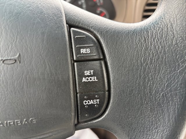 Used 2000 Ford F150 XLT RWD image 19