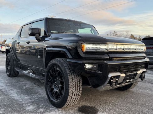 Certified 2025 GMC Hummer EV 2X image 3