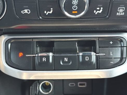Used 2020 GMC Acadia SLE w/ Driver Convenience Package AWD/4WD image 15