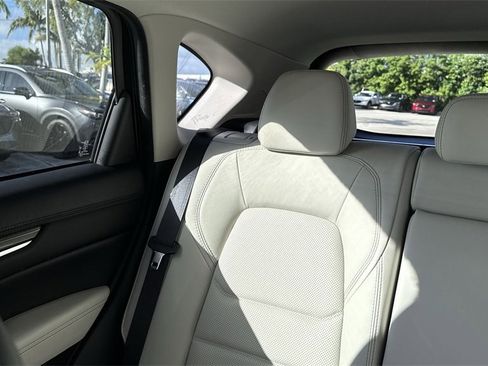 Certified 2023 MAZDA CX-5 AWD 2.5 S w/ Premium Plus Pkg image 17