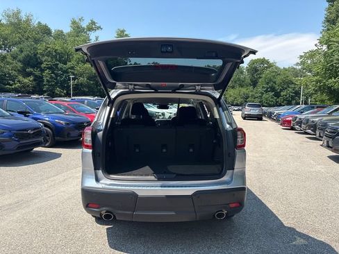 Certified 2024 Subaru Ascent Premium w/ Convenience Package AWD/4WD image 14