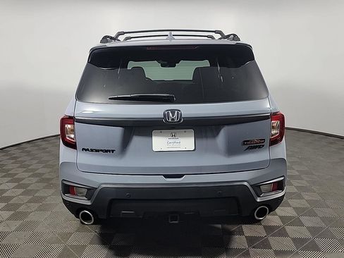 Certified 2022 Honda Passport TrailSport image 5