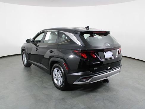 Used 2026 Hyundai Tucson SE FWD image 4