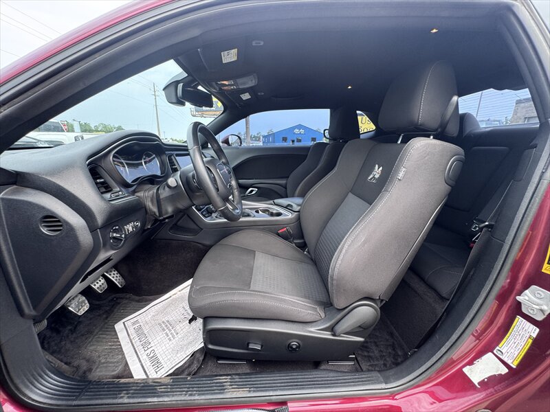 Used 2018 Dodge Challenger R/T Scat Pack RWD image 13