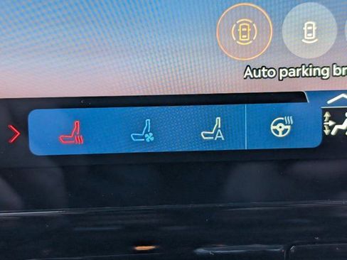 New 2026 Lincoln Navigator Reserve AWD/4WD image 22