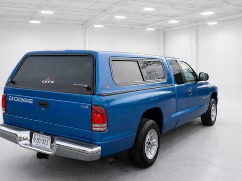 Used 2000 Dodge Dakota 2WD Club Cab image 5
