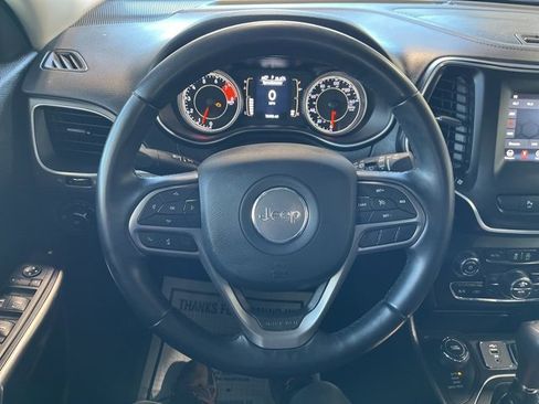 Used 2020 Jeep Cherokee Latitude Lux w/ Comfort/Convenience Group image 17