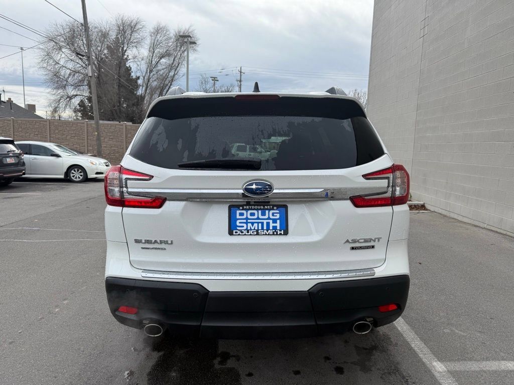 Used 2026 Subaru Ascent Touring AWD/4WD image 3