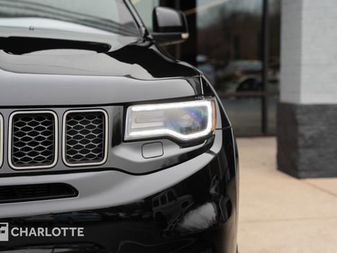 Used 2021 Jeep Grand Cherokee Trackhawk w/ Trailer Tow Group IV image 6