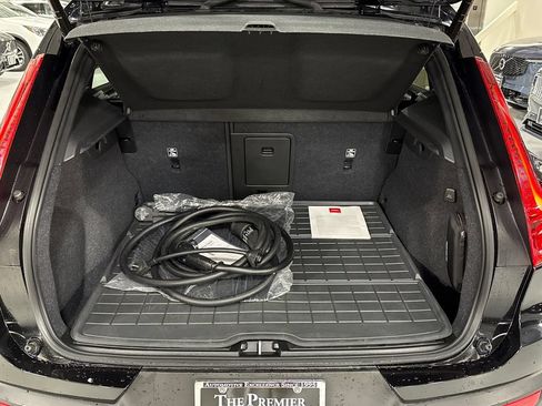 Certified 2023 Volvo XC40 Recharge Ultimate w/ Protection Package Premier AWD/4WD image 25